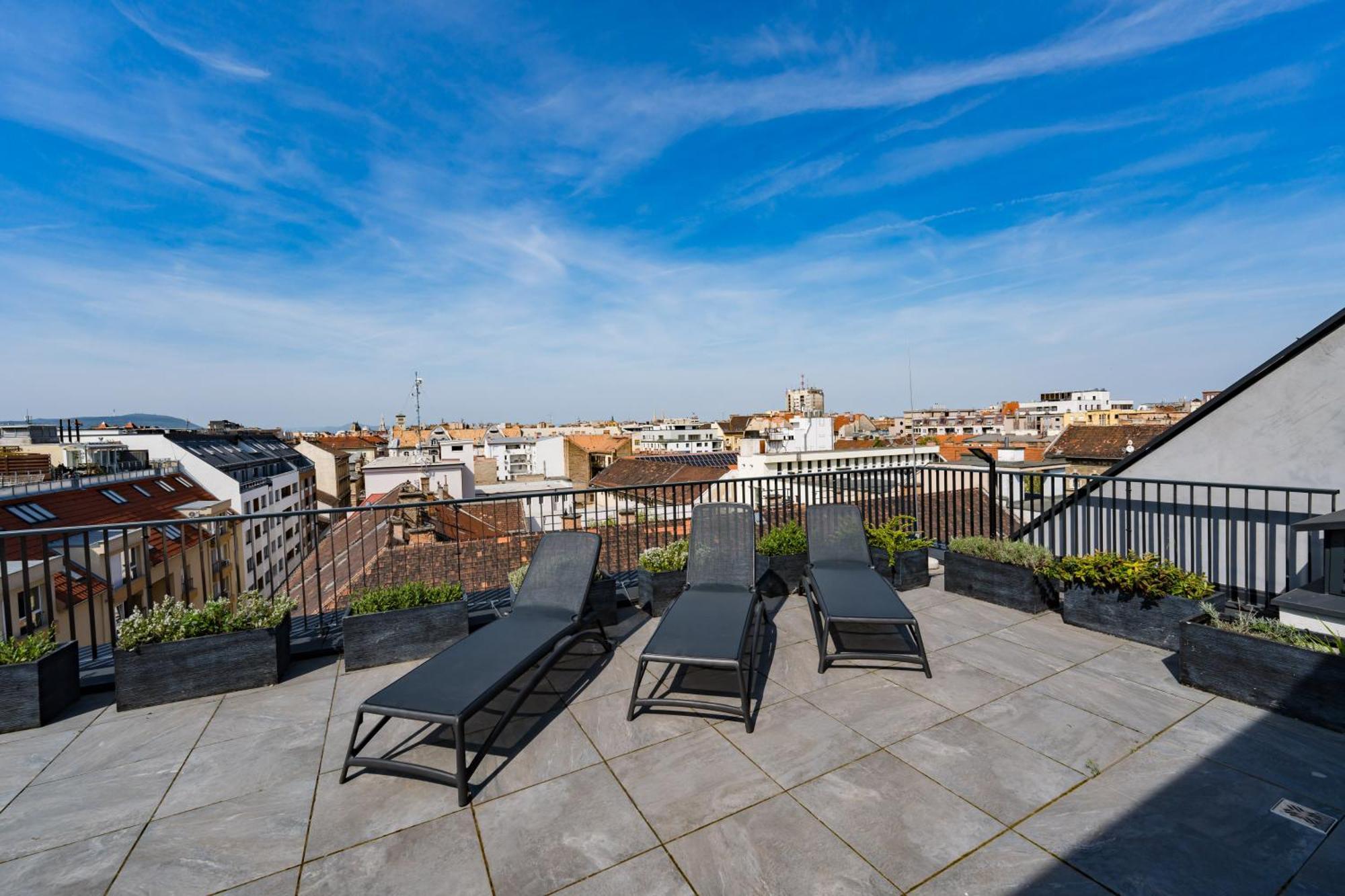 Sweet & Spicy - Brand New Apartment With Balcony Будапеща Екстериор снимка